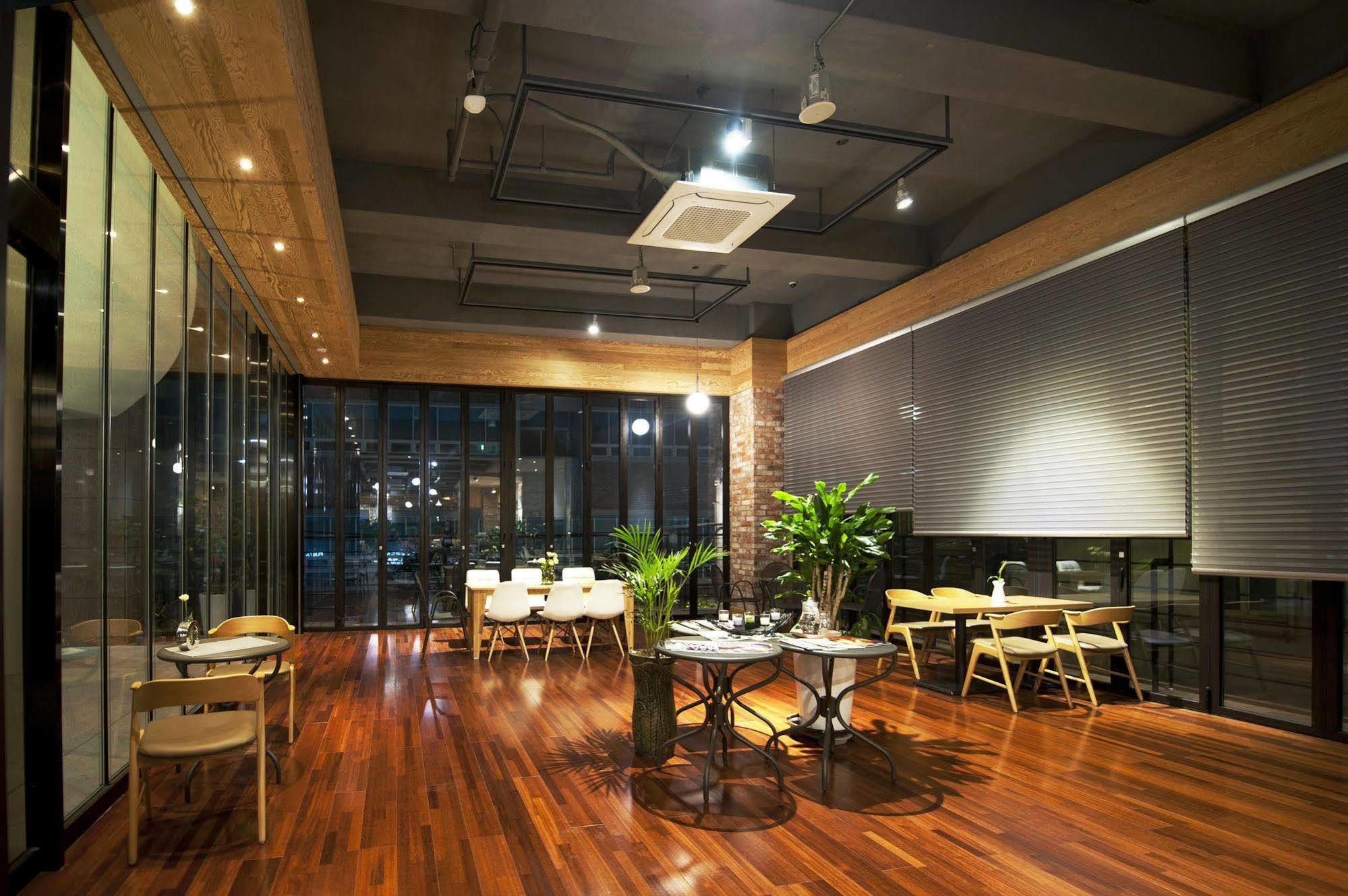 Jeonju Yeonghwa Hotel Εξωτερικό φωτογραφία