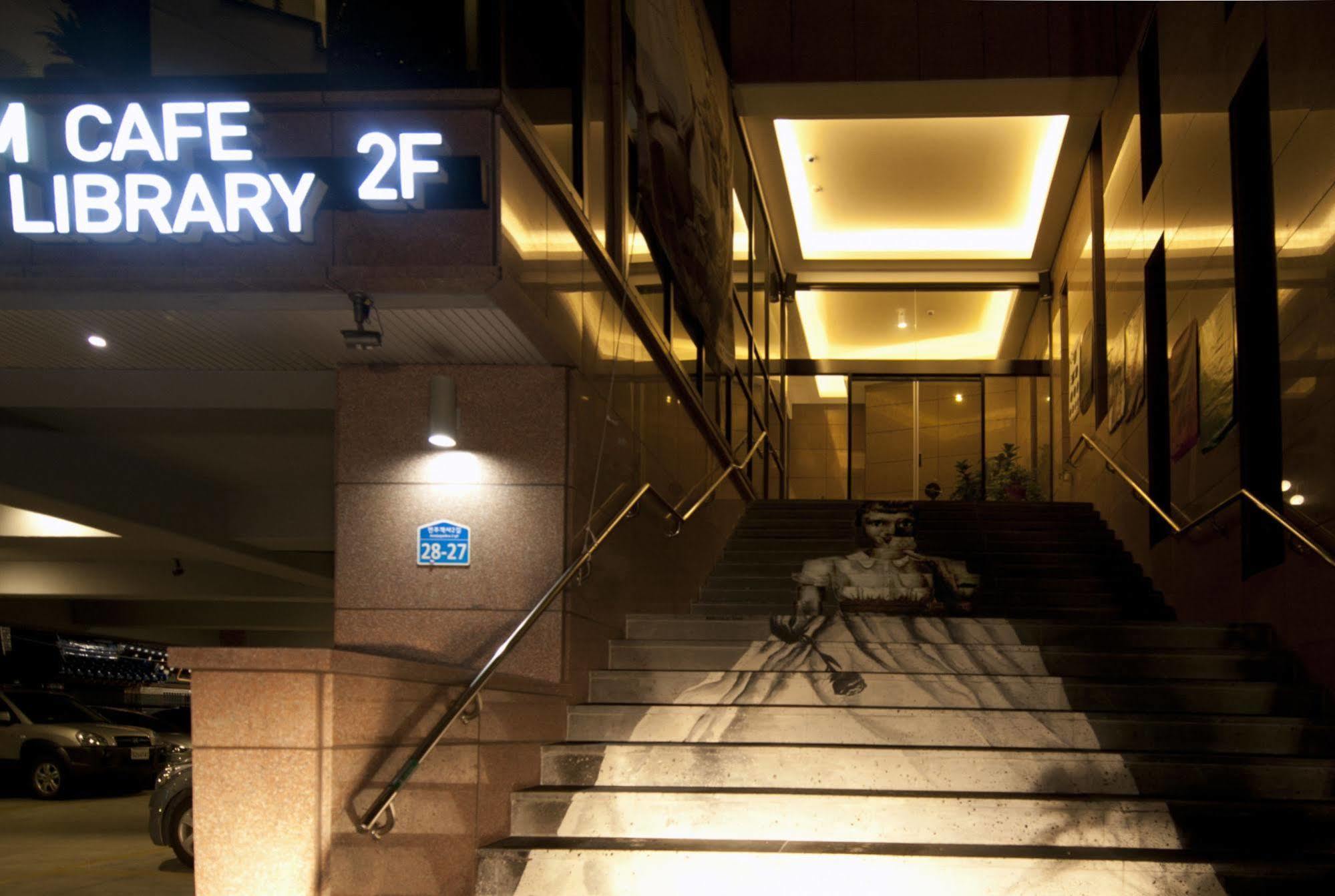 Jeonju Yeonghwa Hotel Εξωτερικό φωτογραφία
